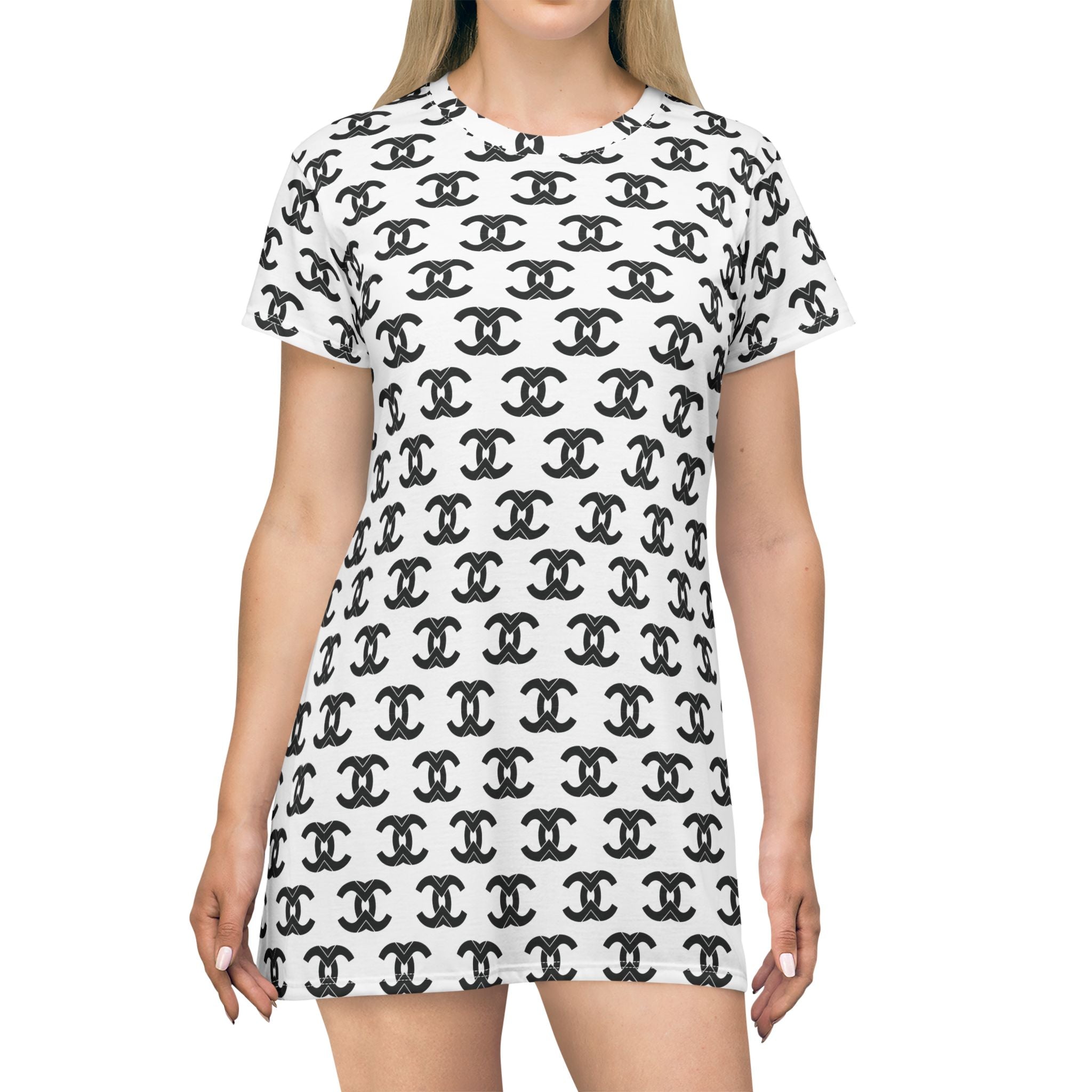 All-Over Print Logo Pattern T‑Shirt Dress — Chic Black & White Repeat Print