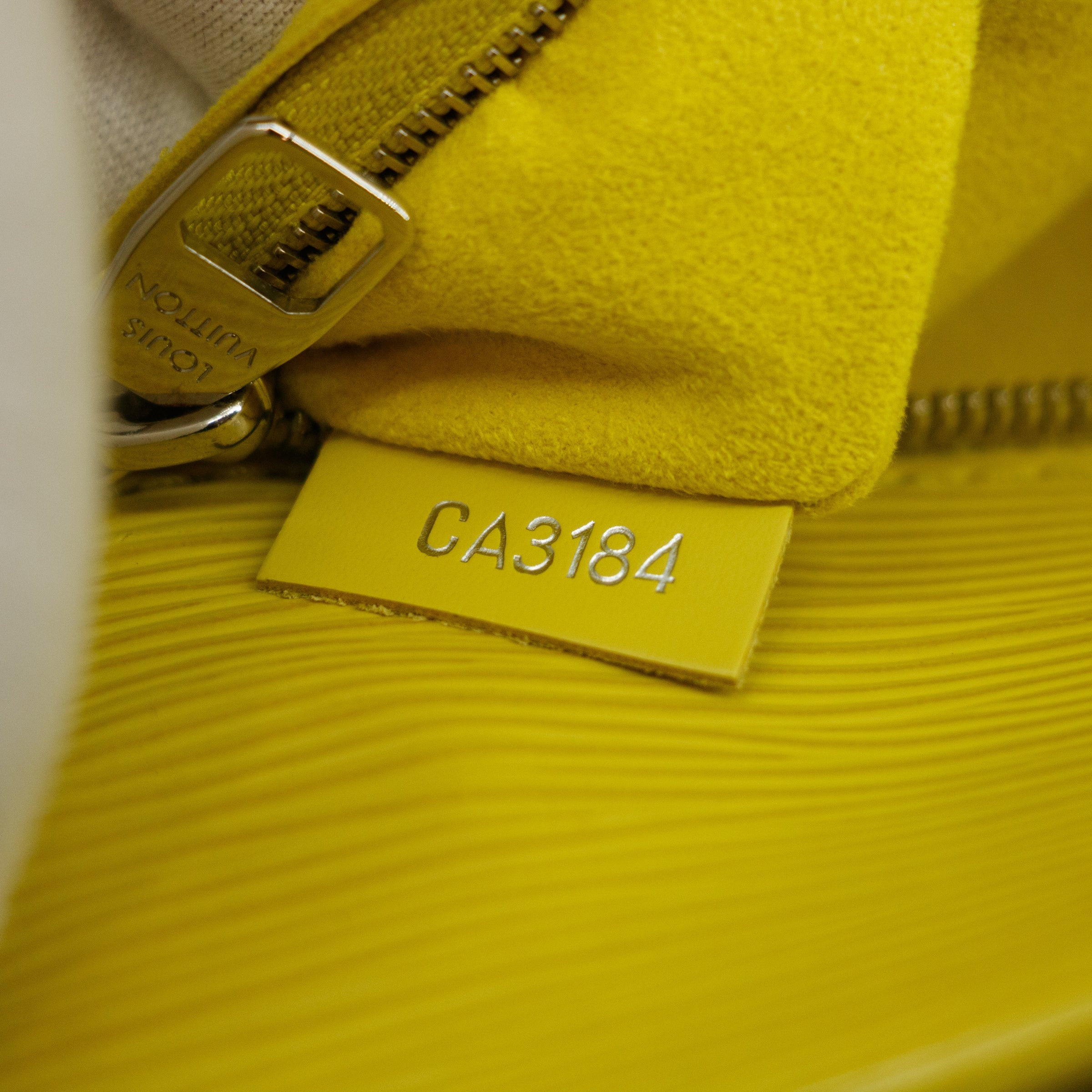 Louis Vuitton Pistache Yellow Epi Leather Marly BB Shoulder Bag #3410