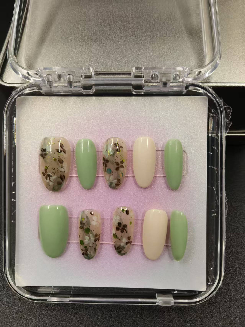 1037- Handmade press on nails fake nails removable