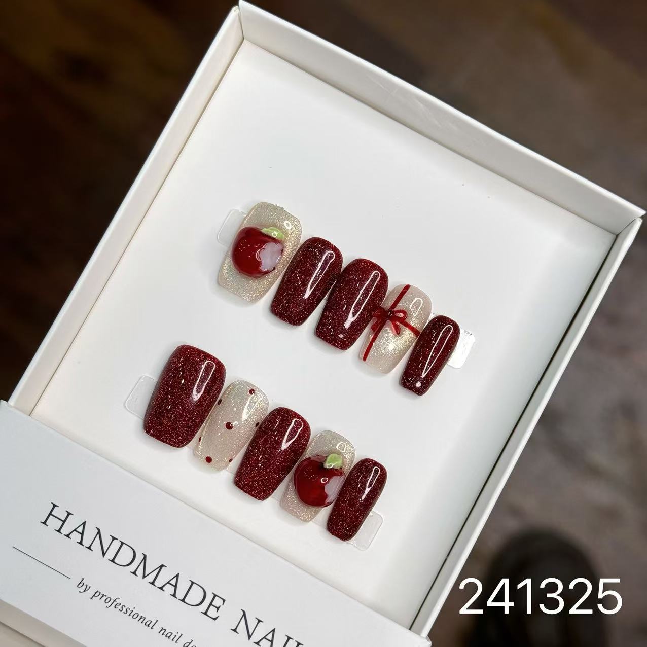 1028- Handmade press on nails fake nails removable