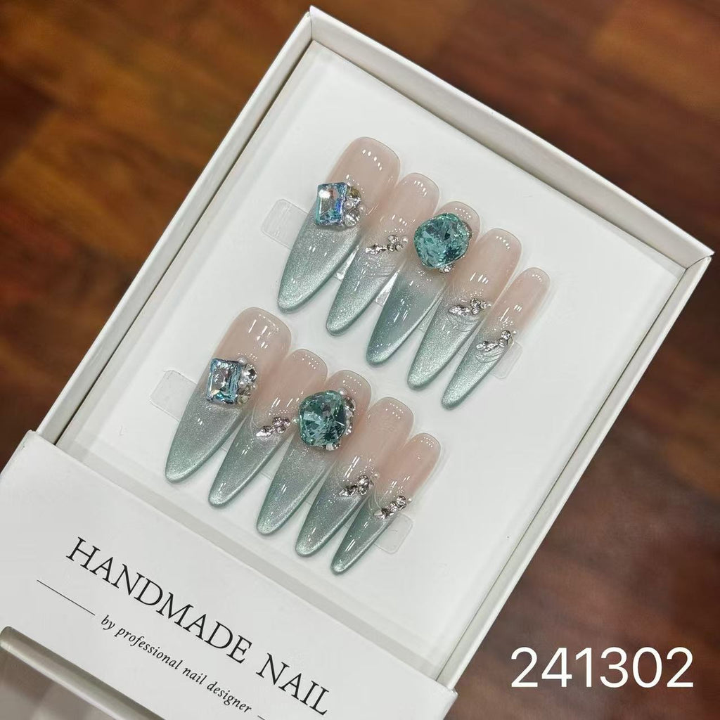 1031- Handmade press on nails fake nails removable