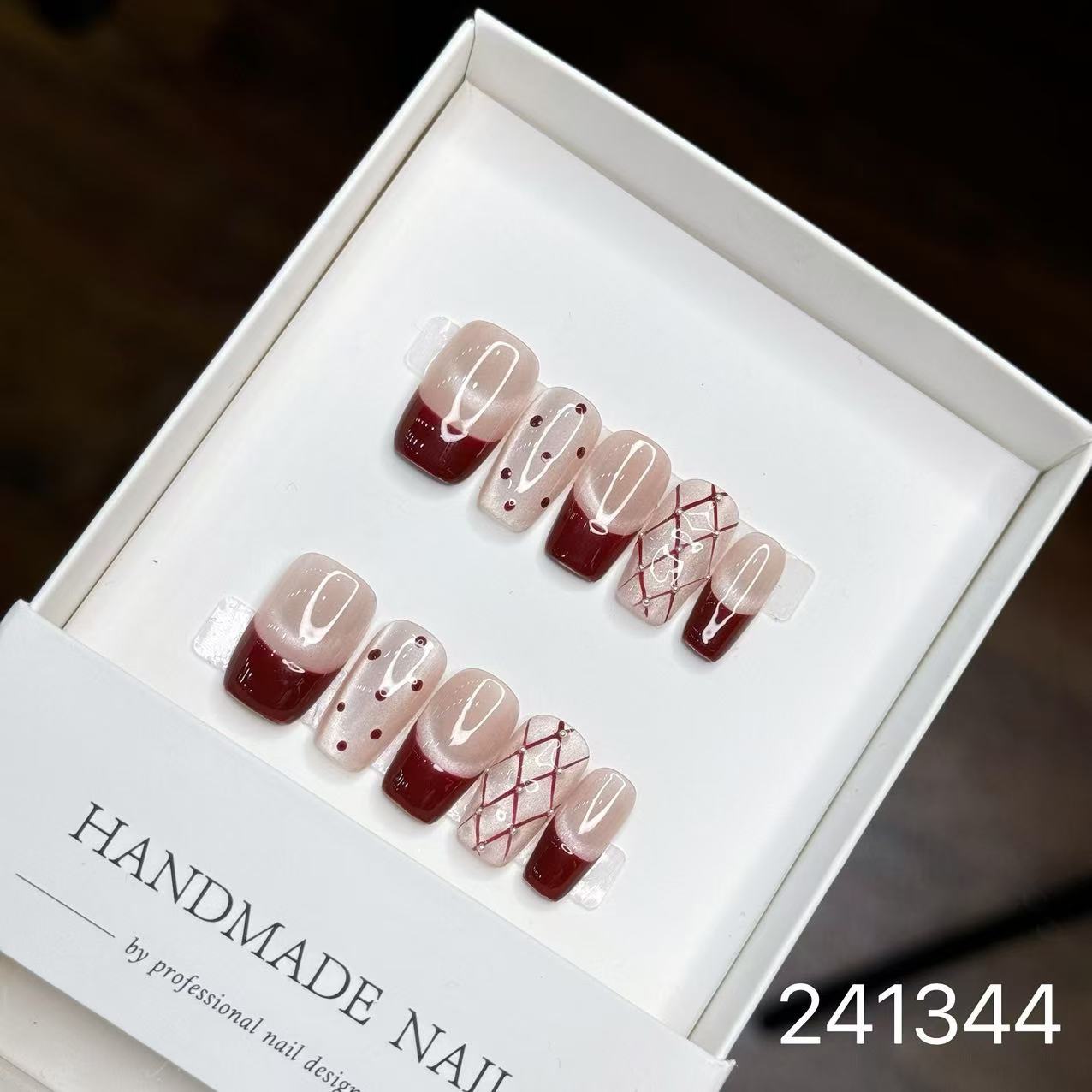 1028- Handmade press on nails fake nails removable