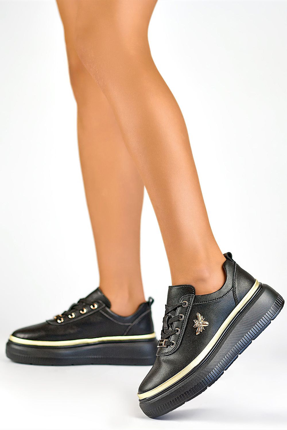 Valmerra Classic Platform Sneakers