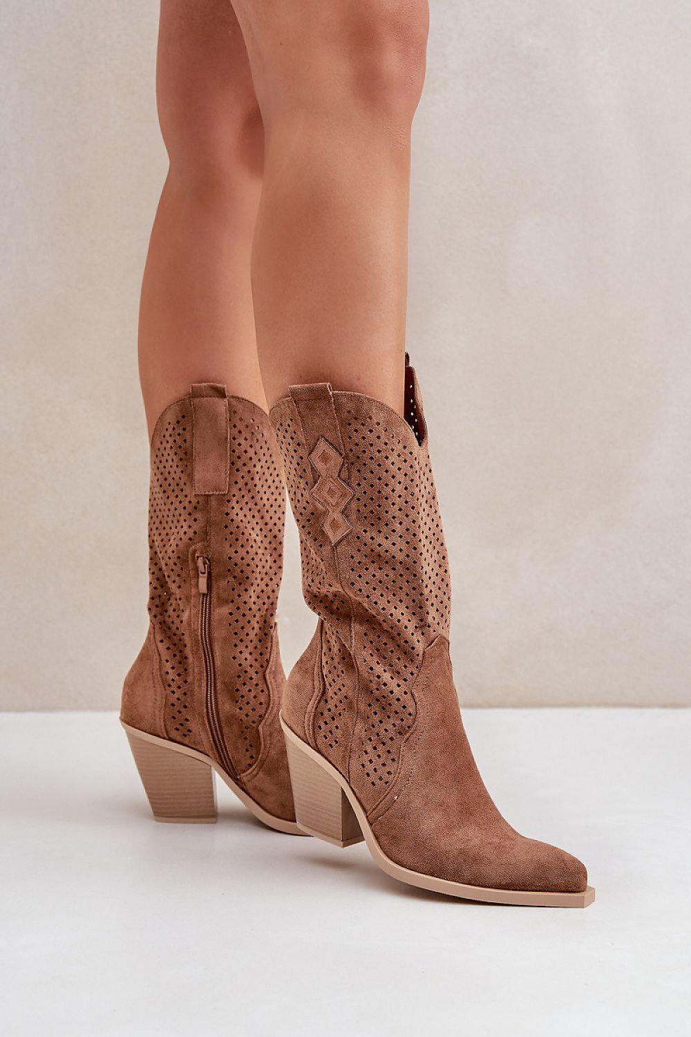 Rinvara Latticed Cowboy Boots