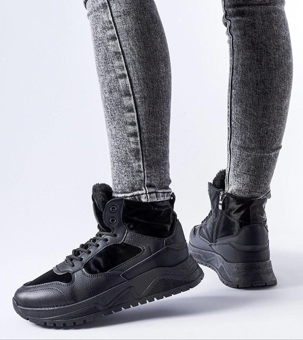 Tharmin Winter Lace-Up Sneakers