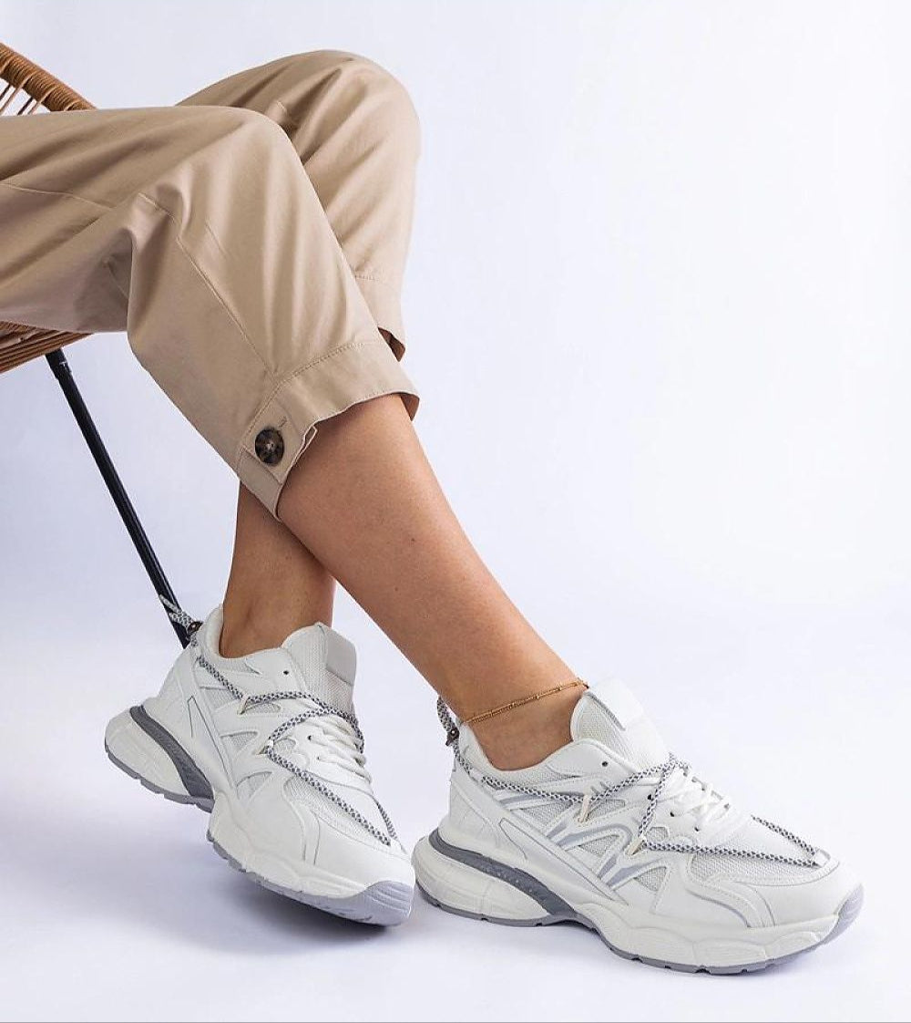 Yndessa Sculpted Sole Lace Sneakers