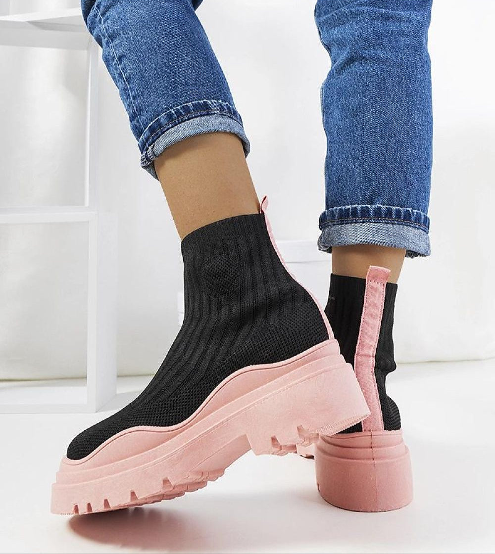 Velaria Black & Pink Slip-On Sneakers